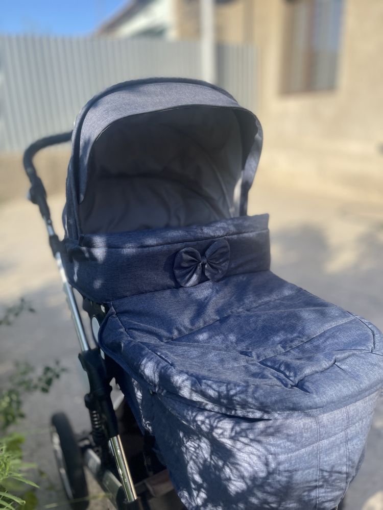 Продается коляска в хорошем состоянии
