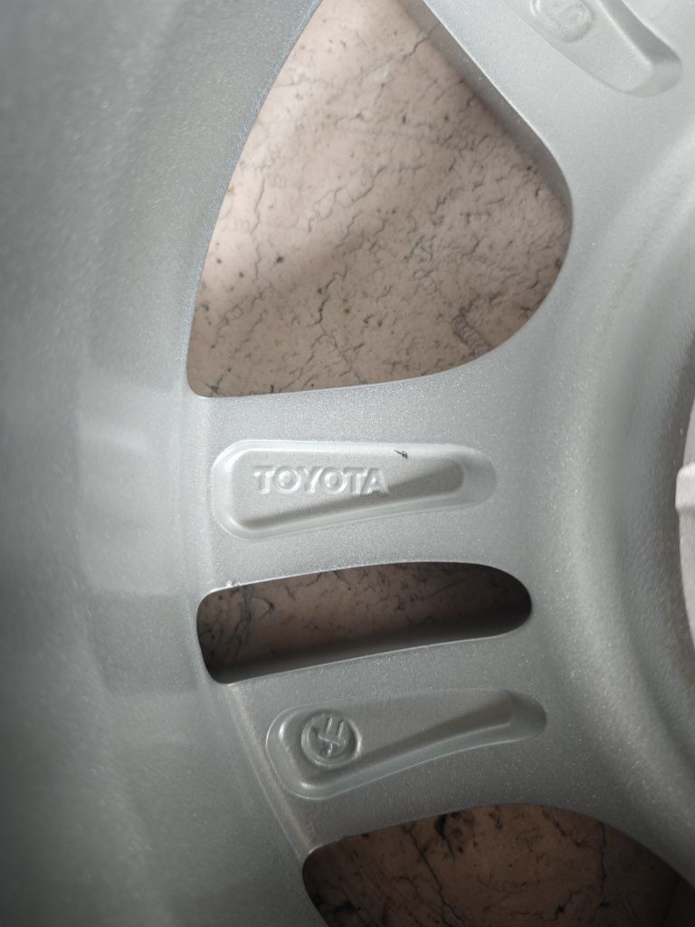 Диски r18 original Prado 120, Prado 150, 4runner, Hilux, Gx470, Gx460