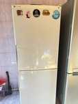 Продам холодильник LG, двухкамерный, no frost