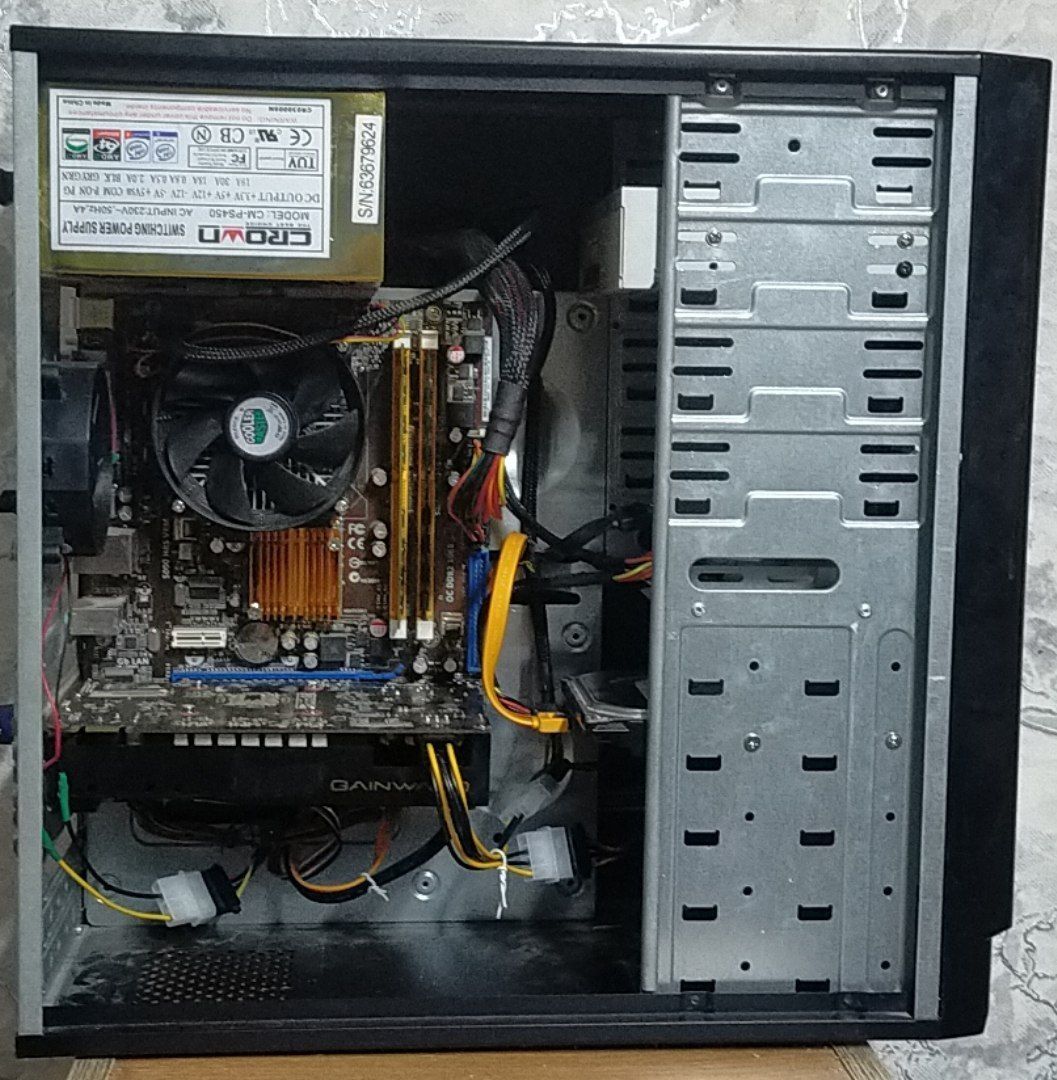 Компьютер на 775 готовый (торг имеется)