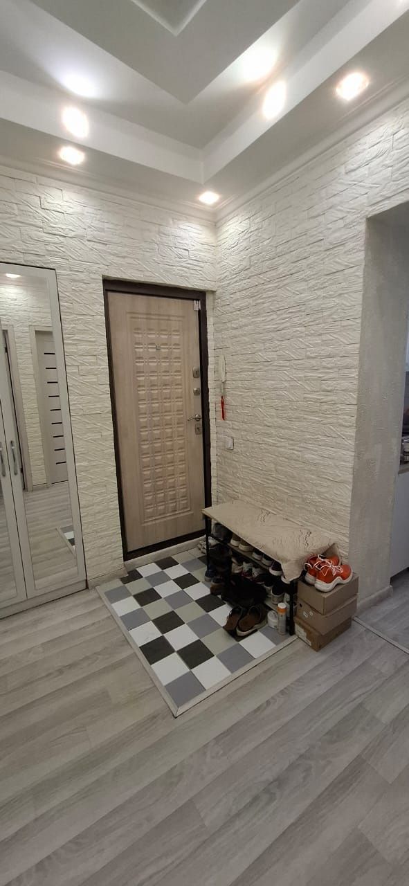 Продам 3 комнатную квартиру