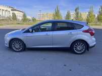 Автомобиль Ford focus