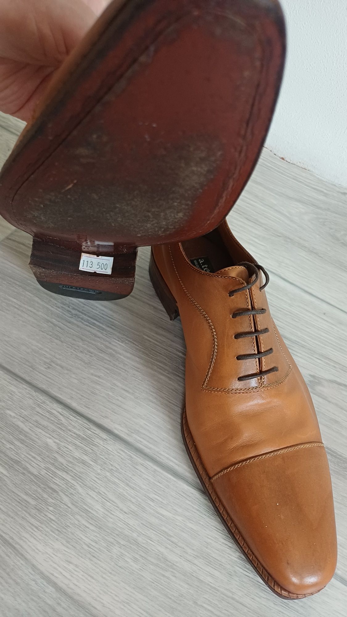 Продам мужские туфли, кожаные.  Оригинал.