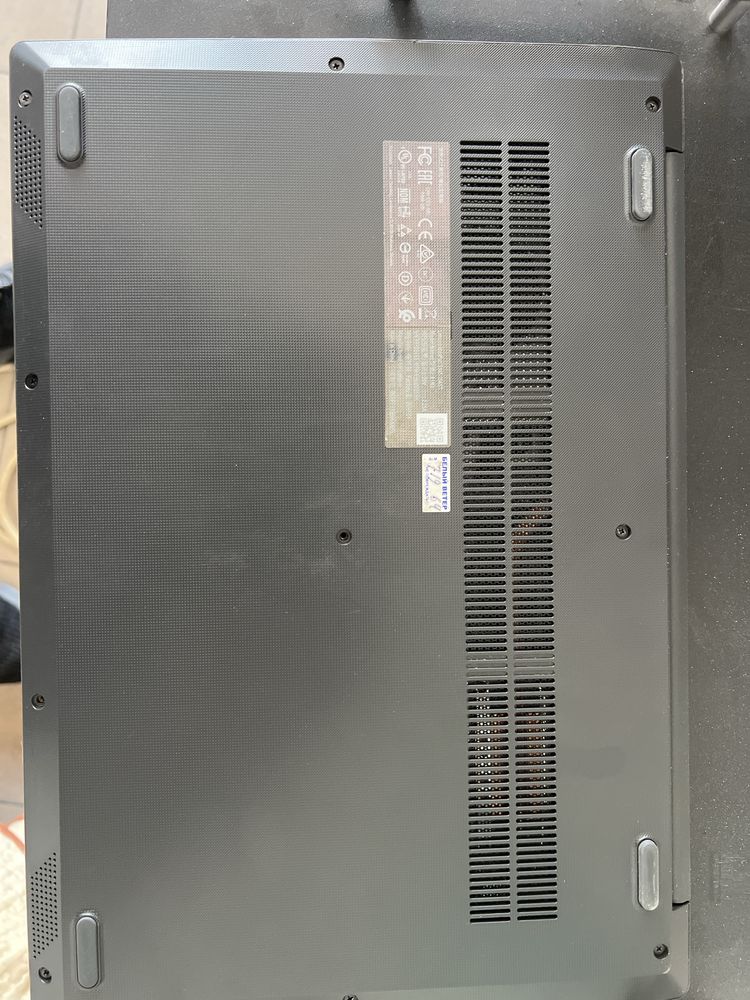 Продам ноутбук Lenovo Laptop (ideapad)