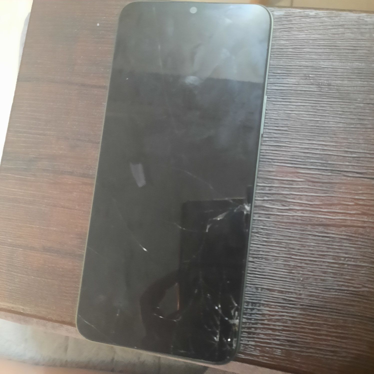 Honor x6b green color