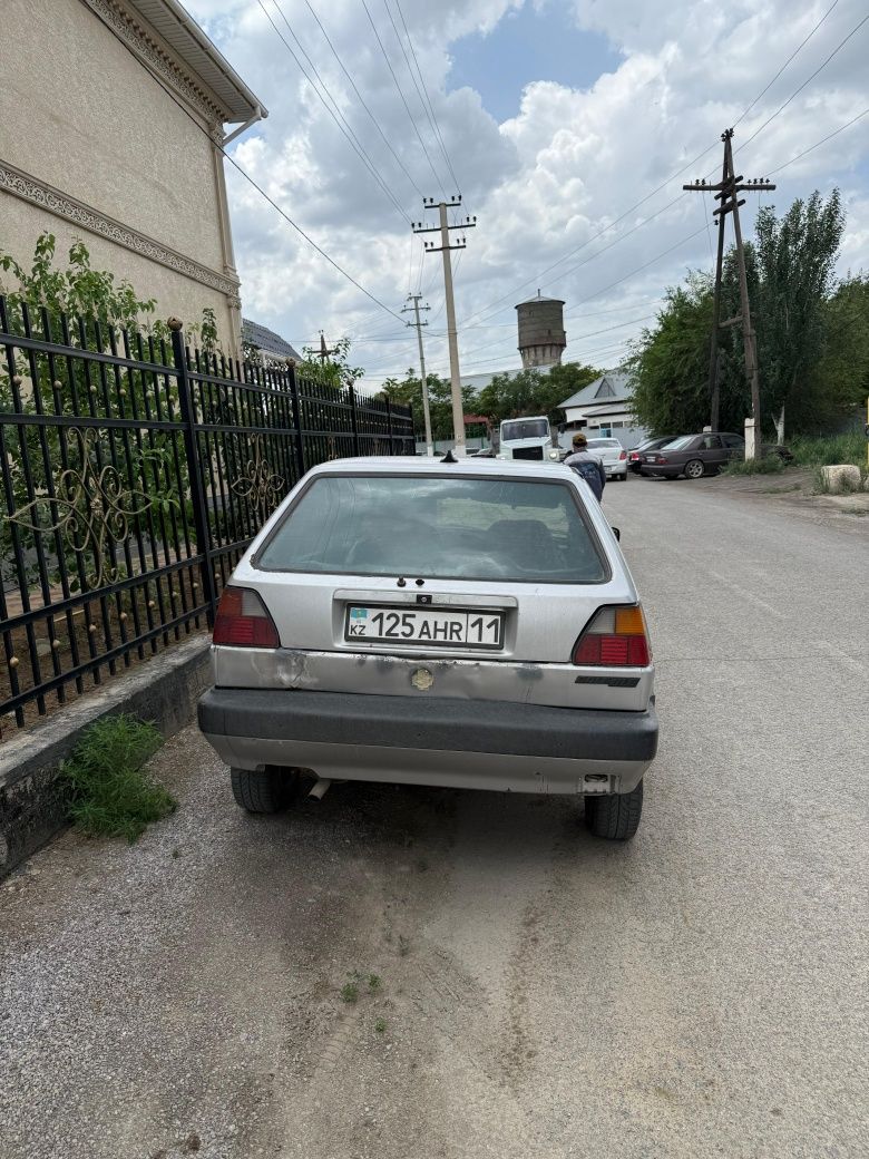 Срочно продаётся а/м Фольксваген Гольф -2