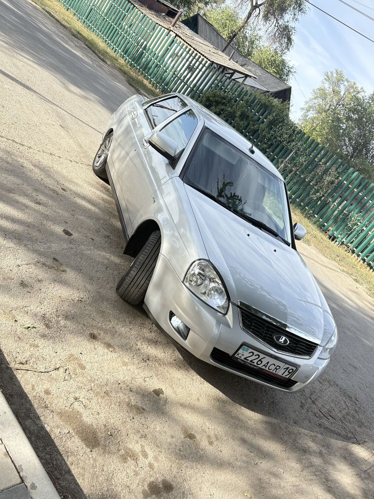 Продам приору в хорошем состояний