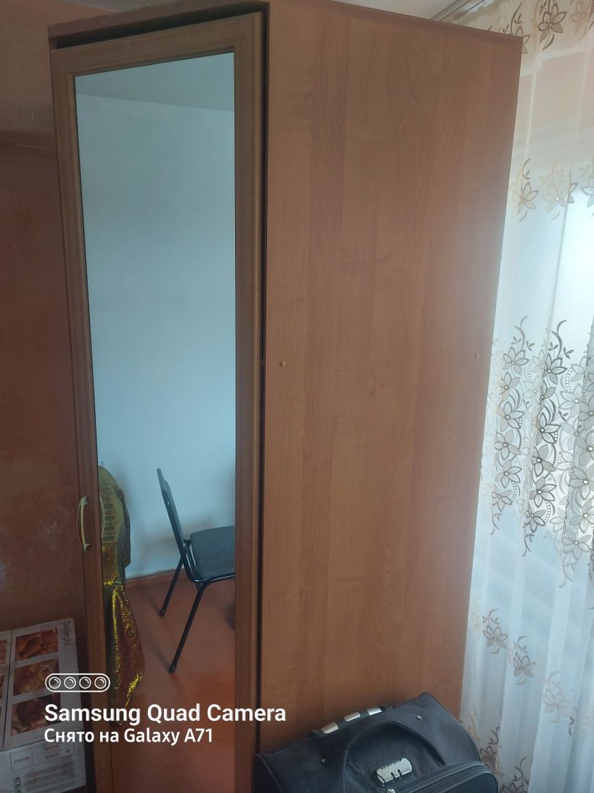 Срочно  Срочно Продается прихожая в отличном состояний