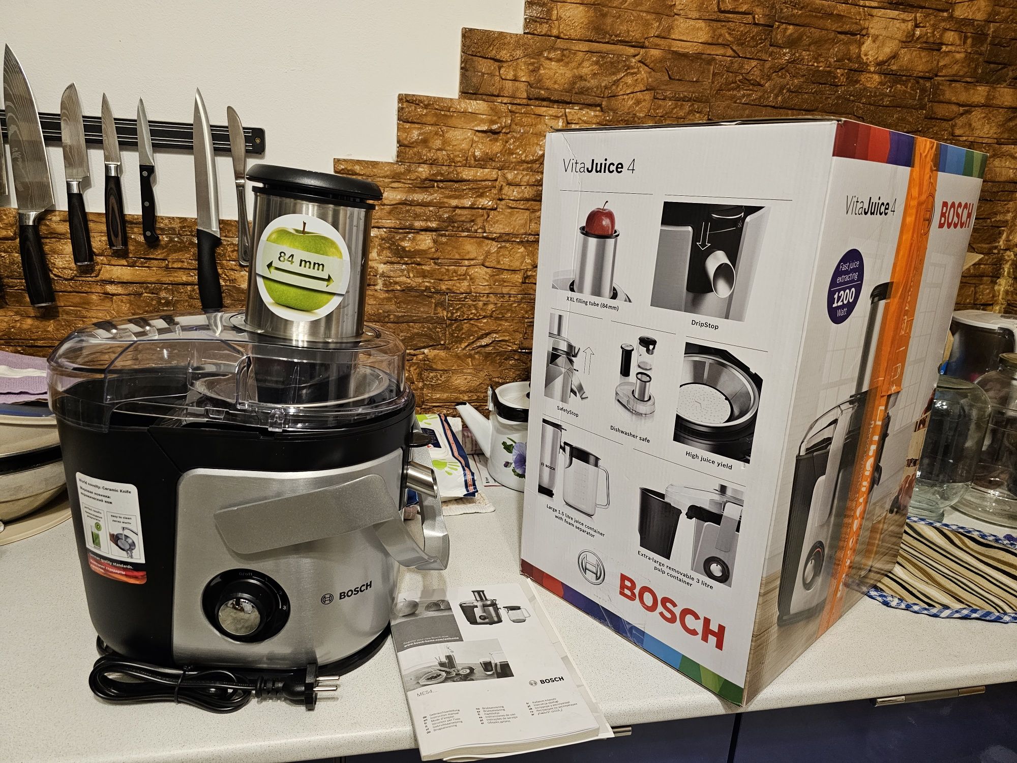 Соковыжималка Bosch VitaJuice 4 MES4010