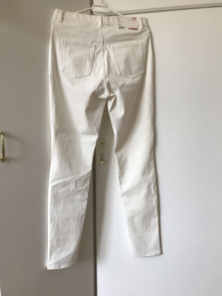 Джинсы брюки uniqlo новые