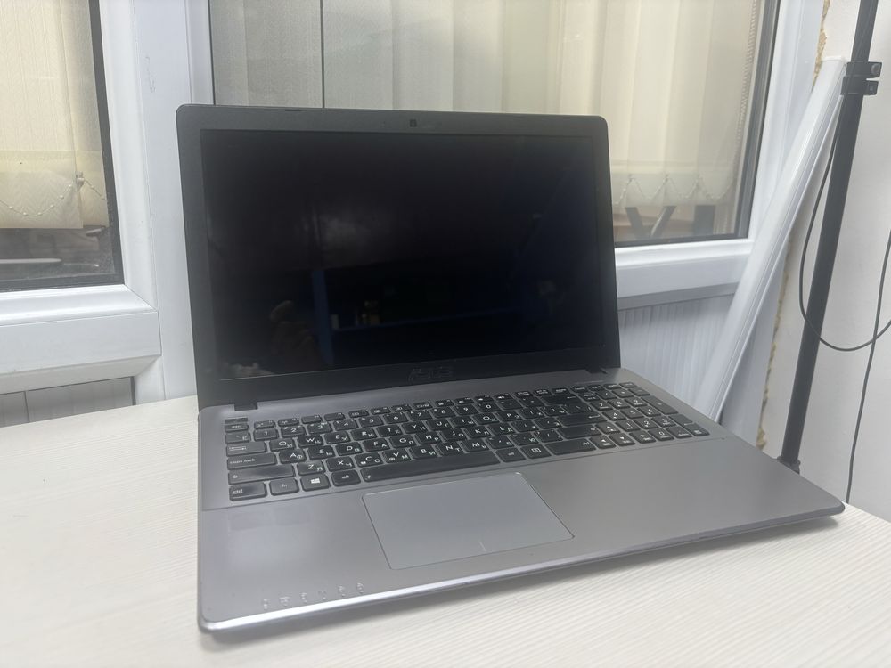 Asus X550CC Тонкий Современный Ноутбук