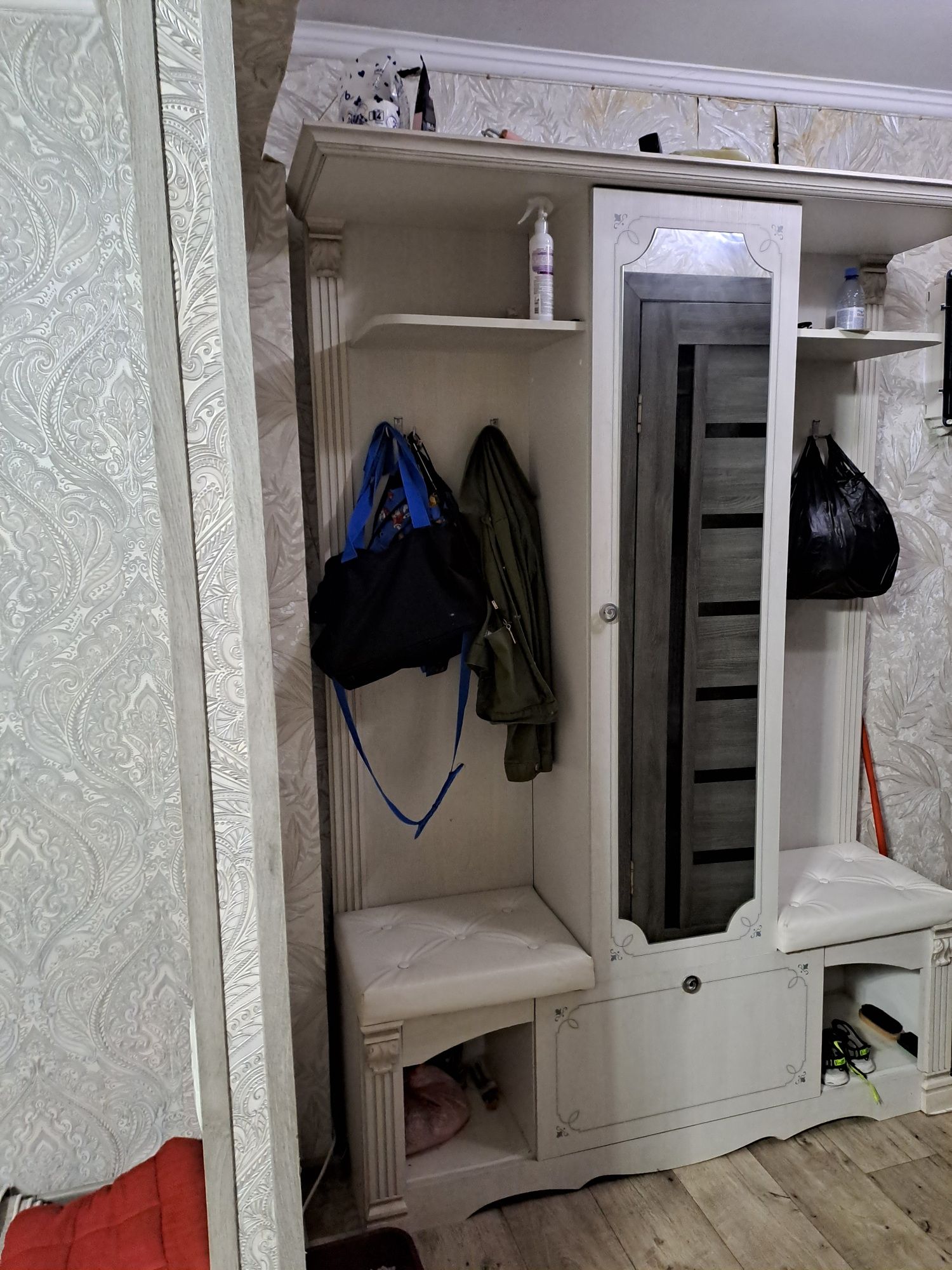 Продам прихожку горку