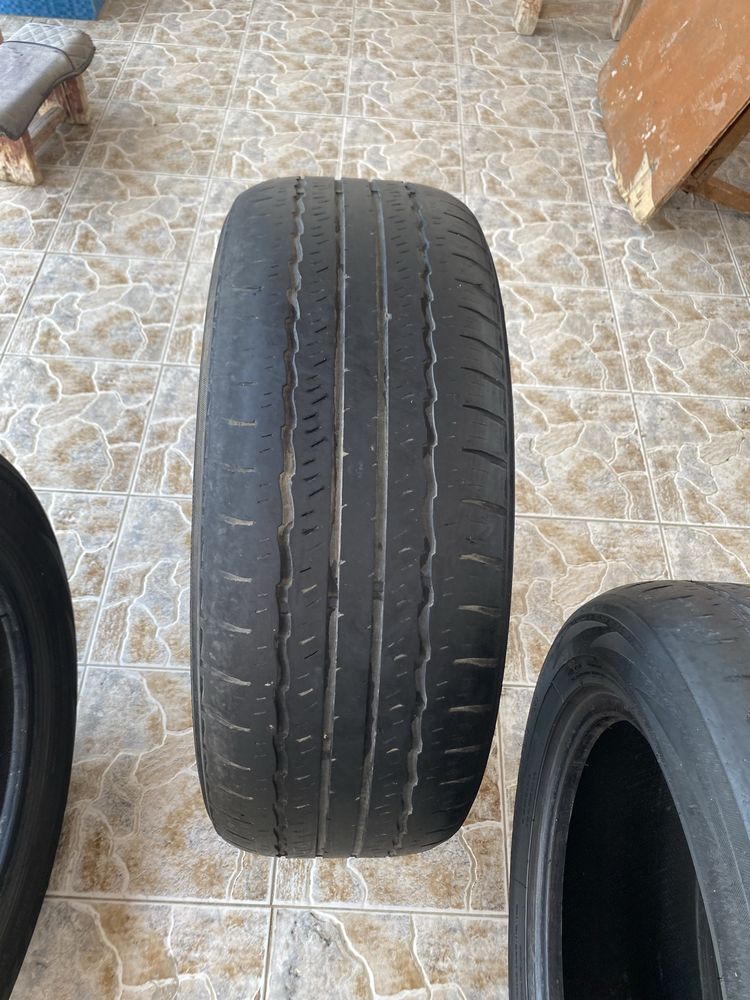 Продам комплект б/у шин Triangle 235/55 R18