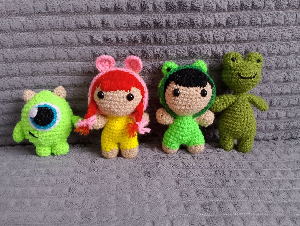 Продам игрушки ручной работы.