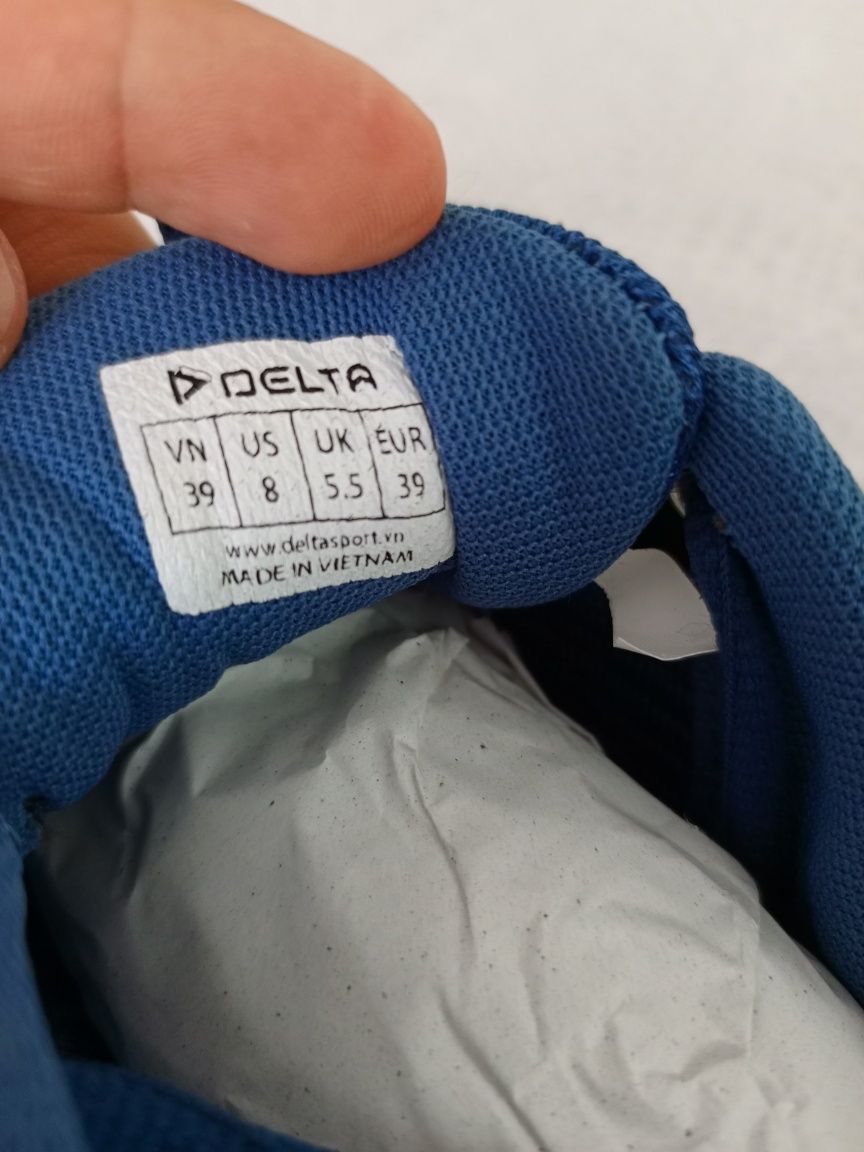 Кроссовки Delta Sport made in Vietnam