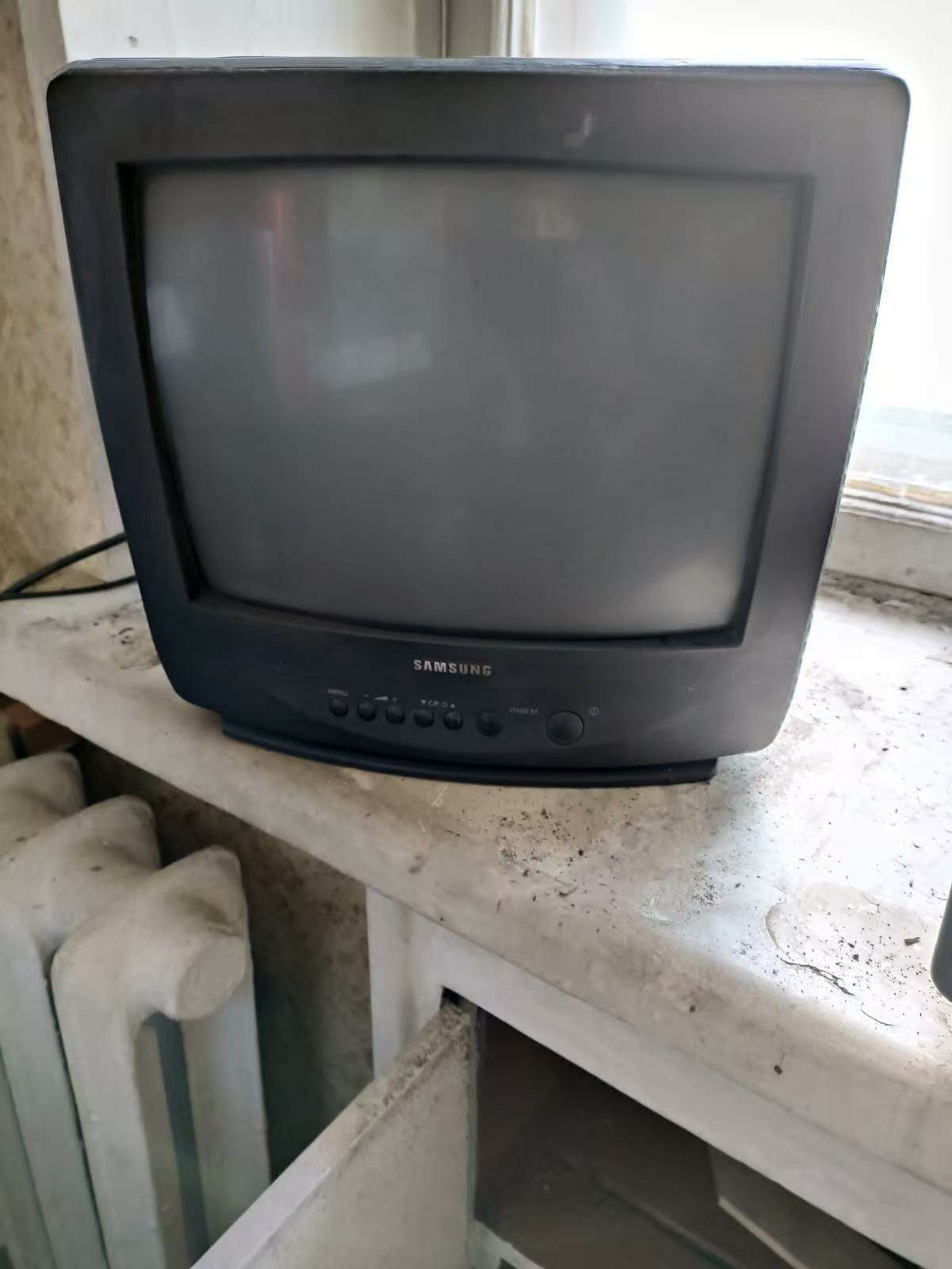 Продам телевизор
