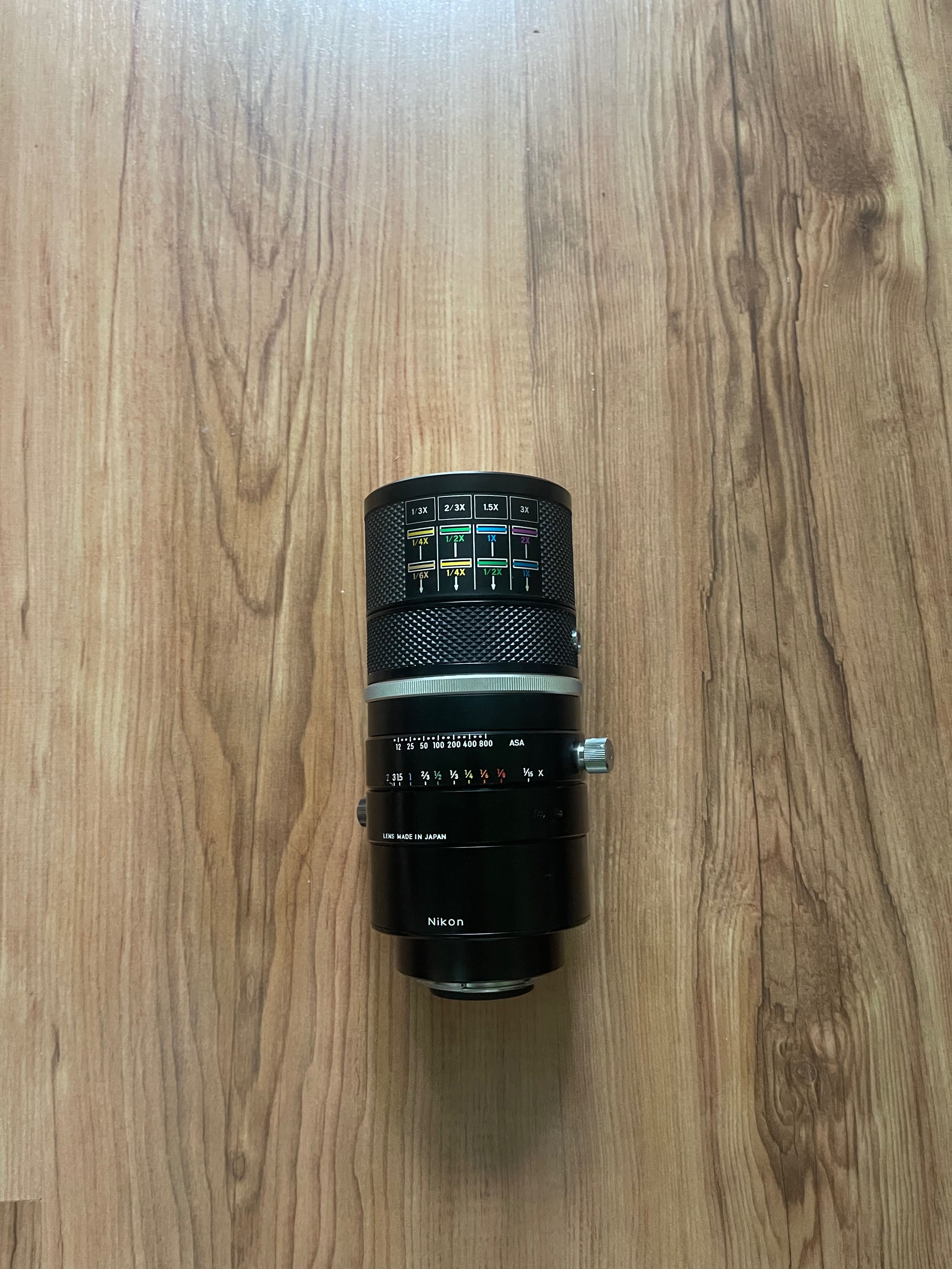 Фотоаппарат Nikon F2 и объектив Medical-Nikkor 200mm