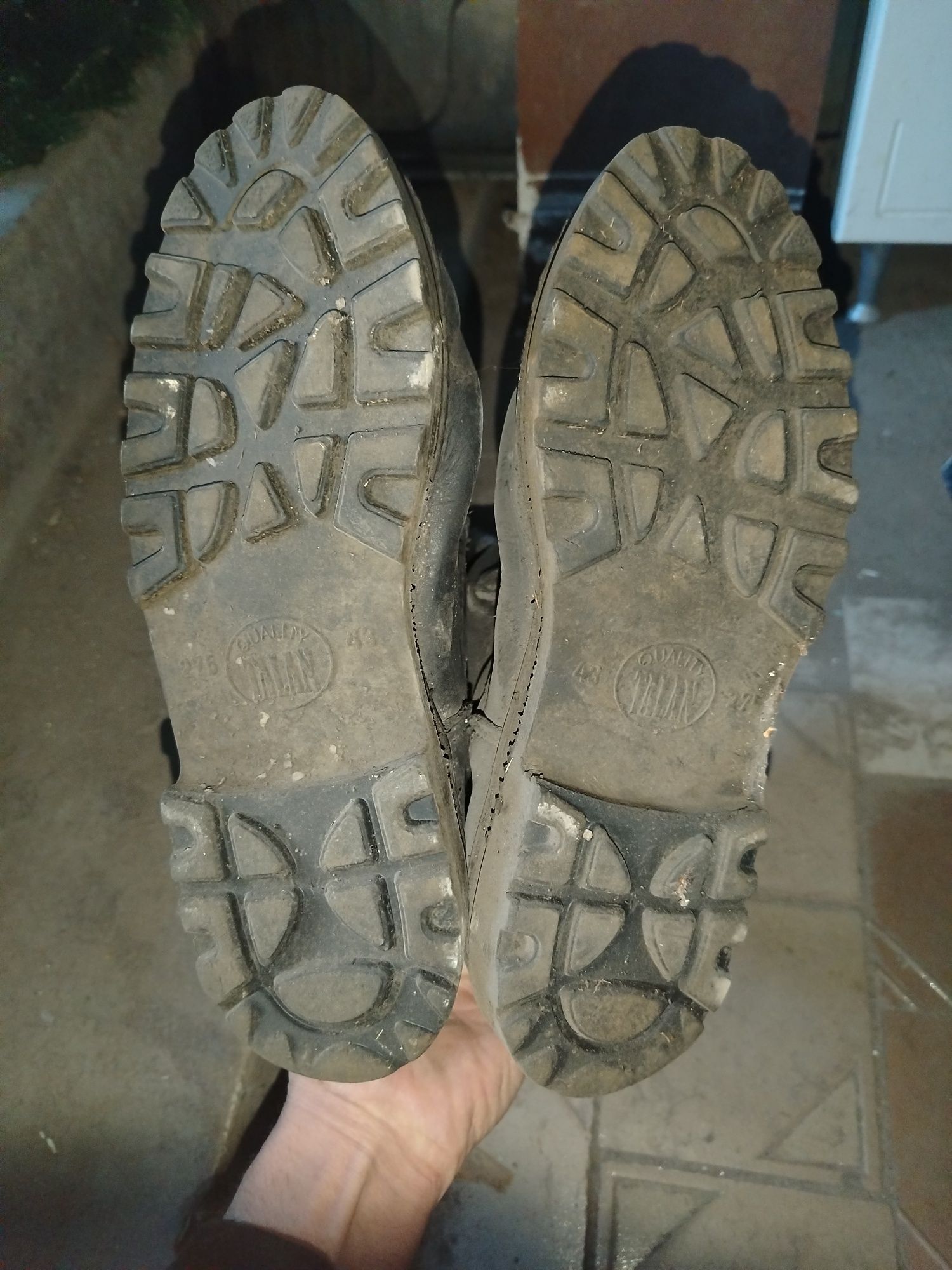 Продам корзовые сопоги. 43р.