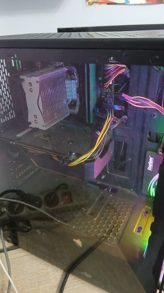 Продаю мощный компьютер RTX2060 I5 10400F 16 RAM 1TB HDD 256 GB SSD