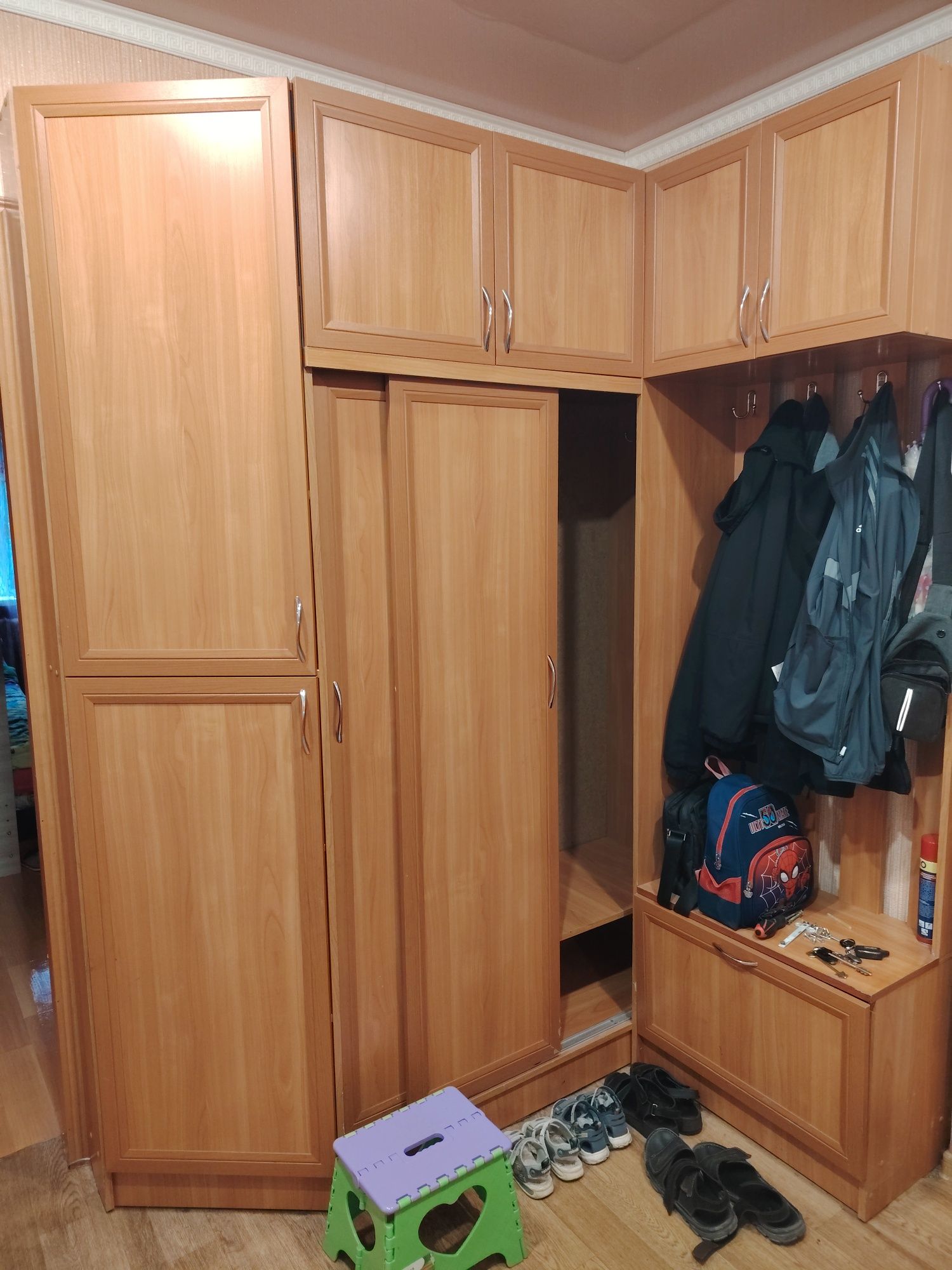 Продам прихожу б/у