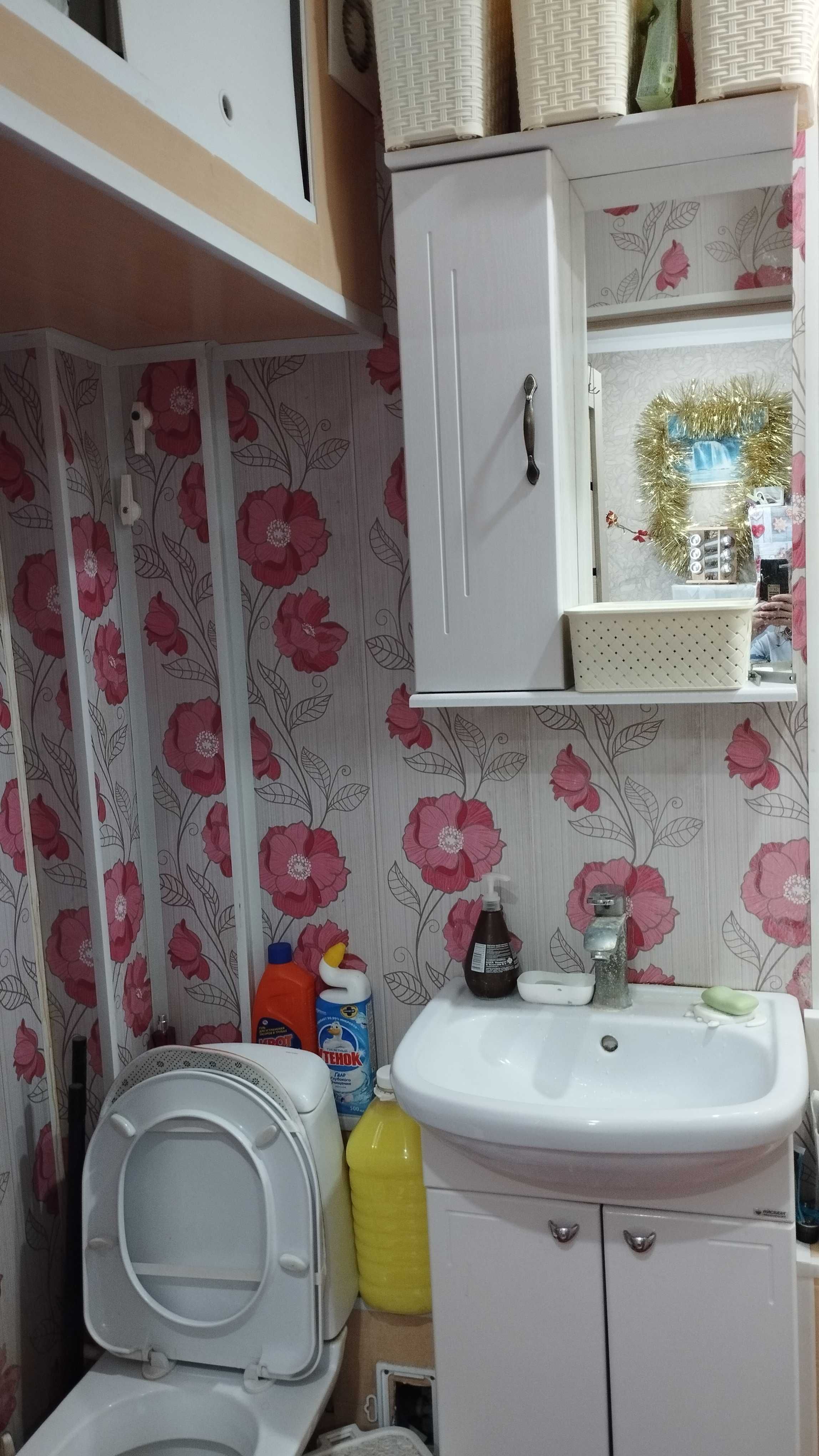 Меняю 3-х кв в Михайловке на две в этом же р-не либо продам