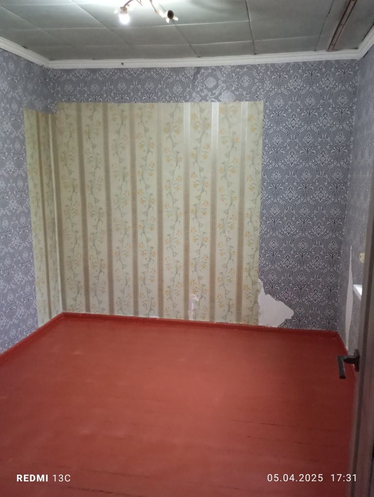 Продам квартиру, 2х комнатную в Жетыген в центн возле 11 школы,