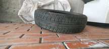 Шины 185/75 R16 сняли с нивы