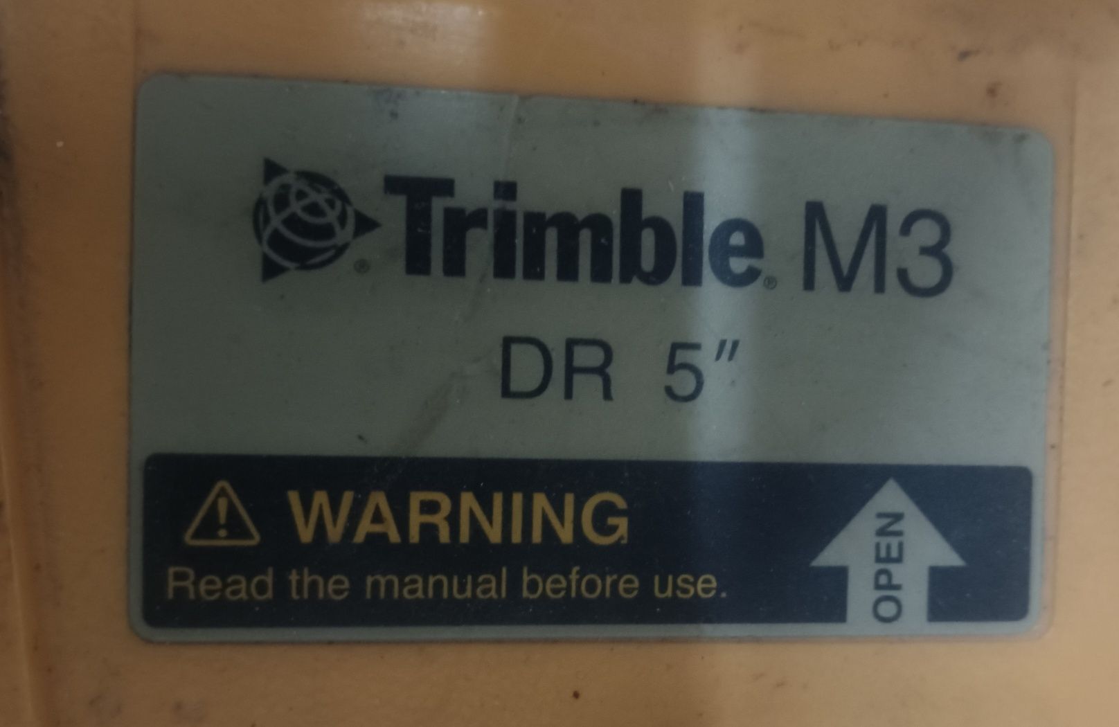 Trimble M3 DR5 (тахеометр)