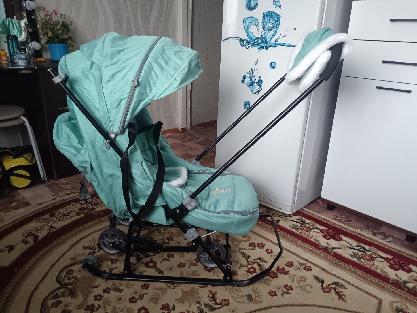Продам санки - коляска
