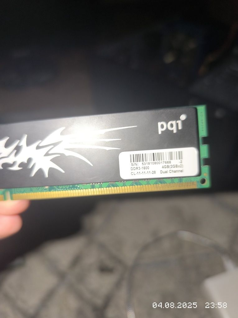 PQ1 Оперативная память ddr3 4×2