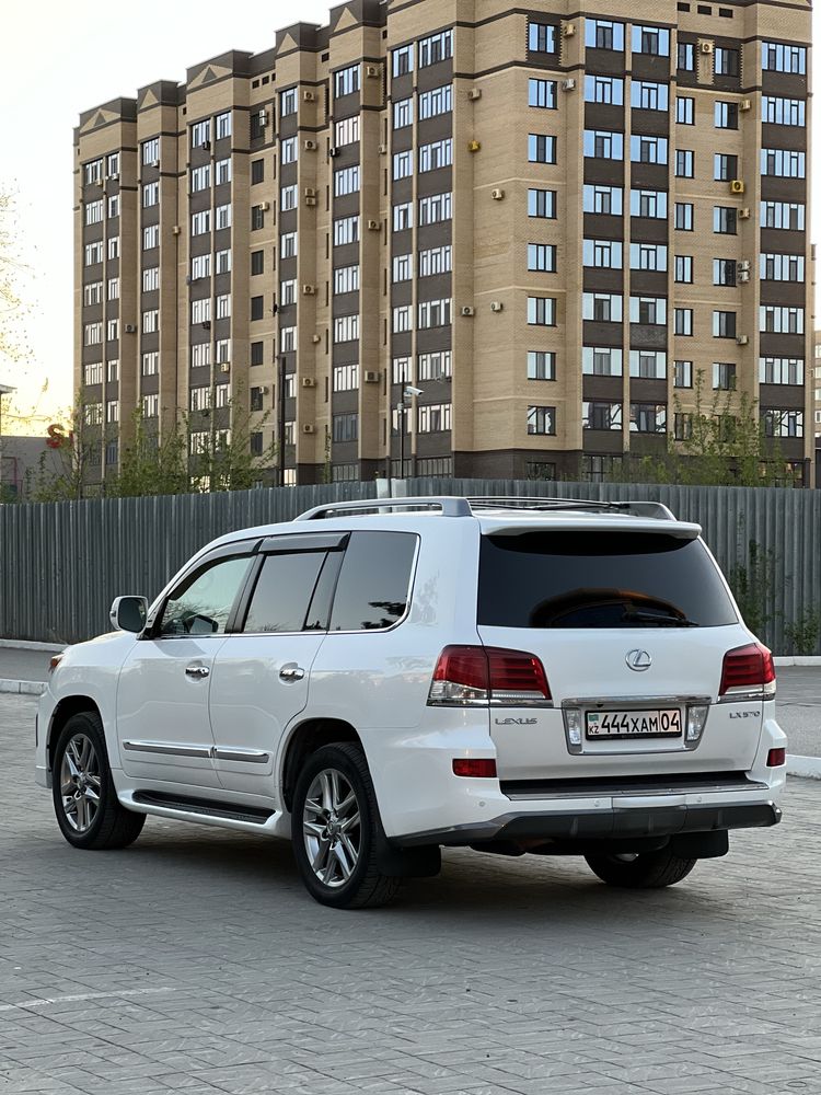 Услуги внедорожника с водителем  аренда авто той выписка трансфер 24/7