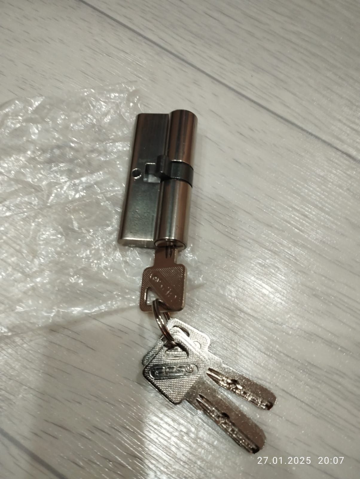Сердцевина для замка.