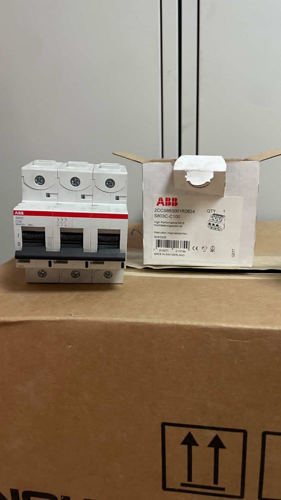 Выключатель автоматический трехполюсный 100А C S803C 25kA (S803C C100)