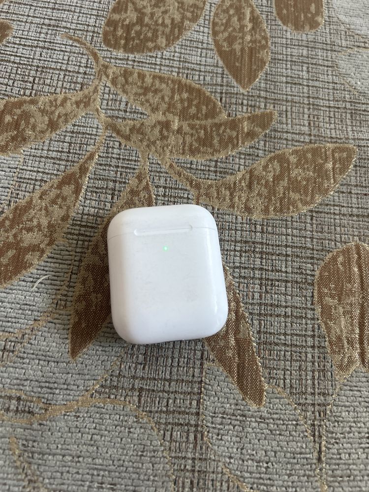 Наушники  AirPods