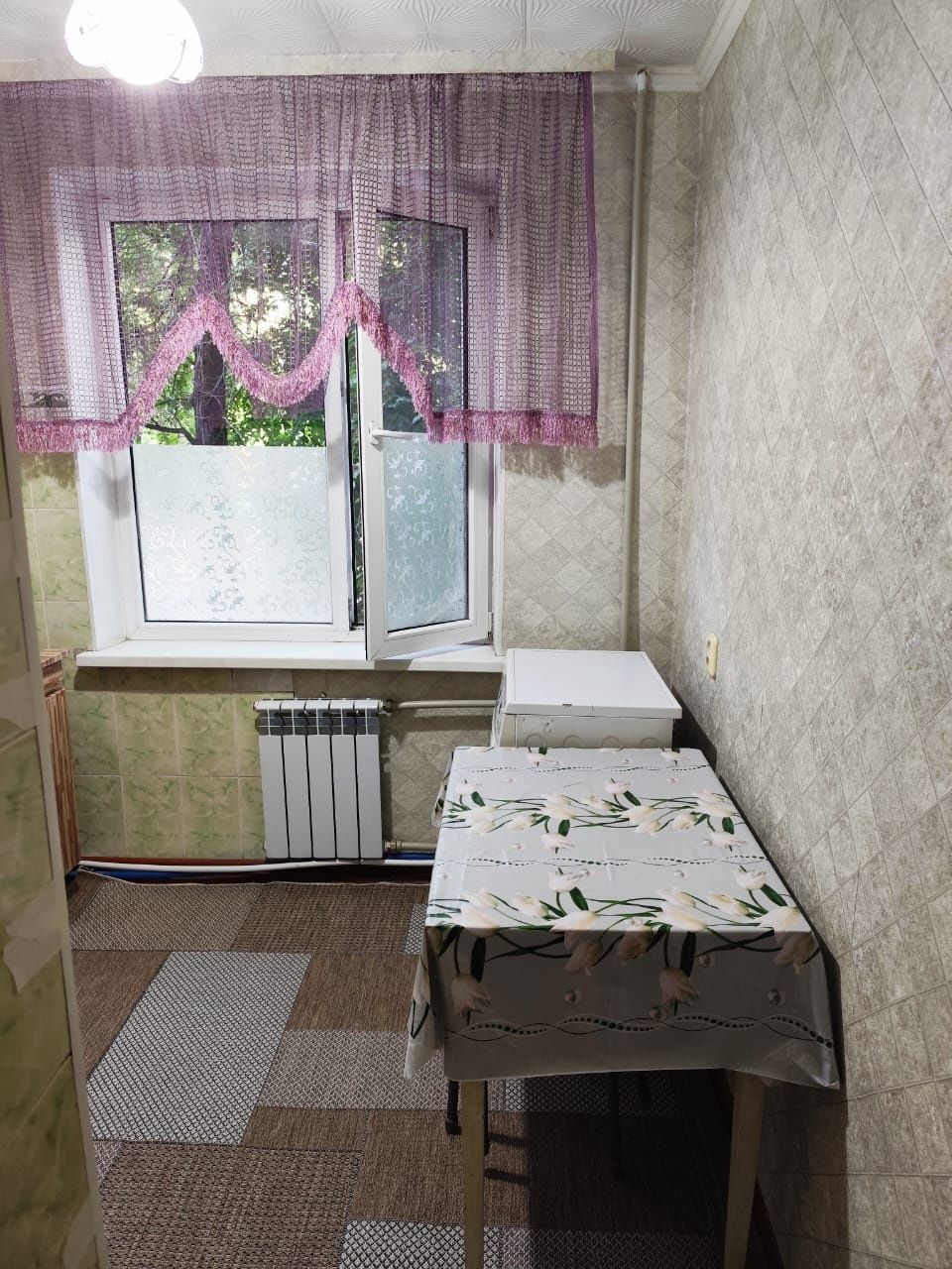 Посуточно 1 комн. квартира в Таразе