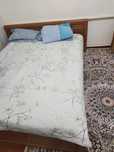 Продам кровать с матрасом