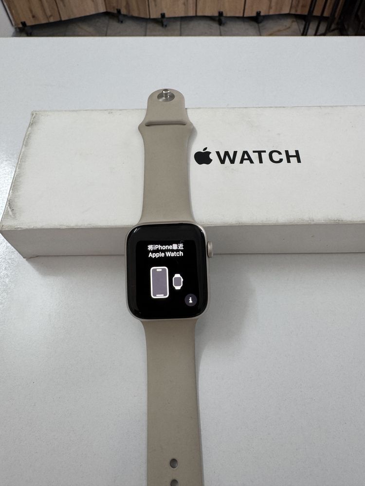 Apple Watch se 44mm.В Продаже