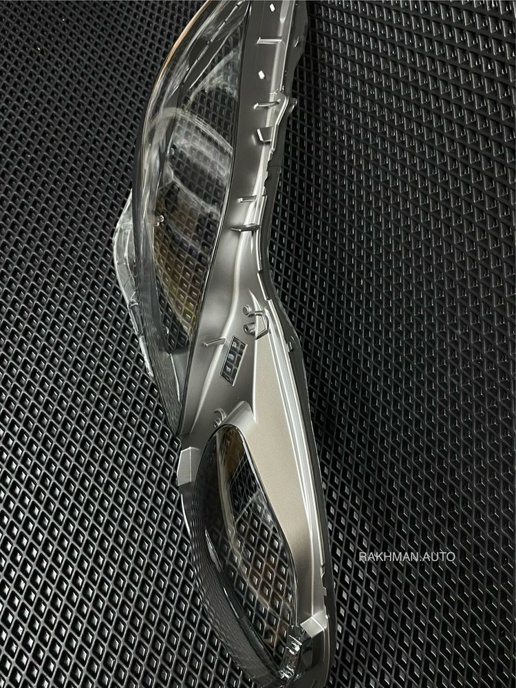 Стекла Фары Лексус GS190,Астана / Lexus