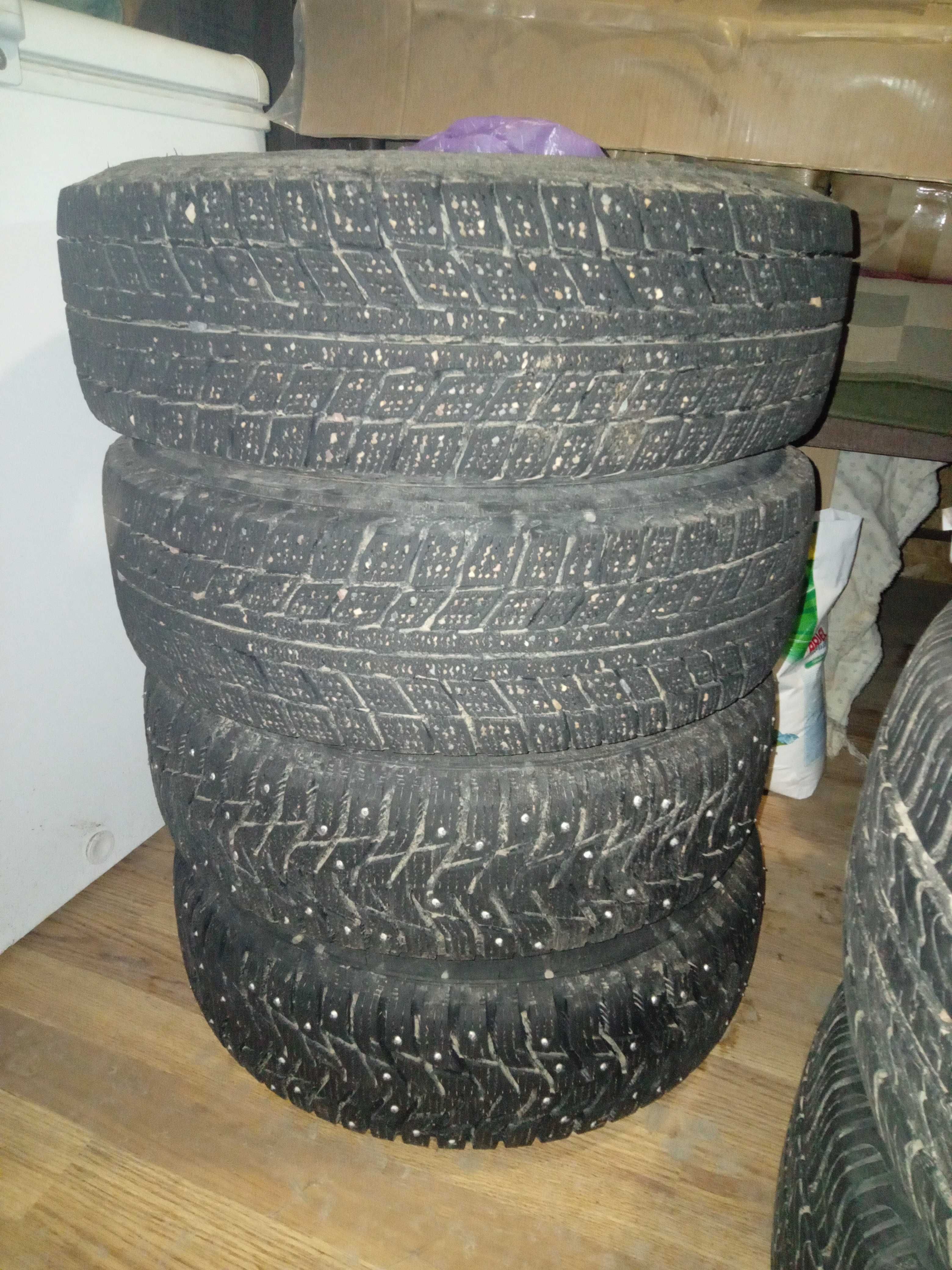 2110ға қысқы покрышкасымен диск R 13 сатылады