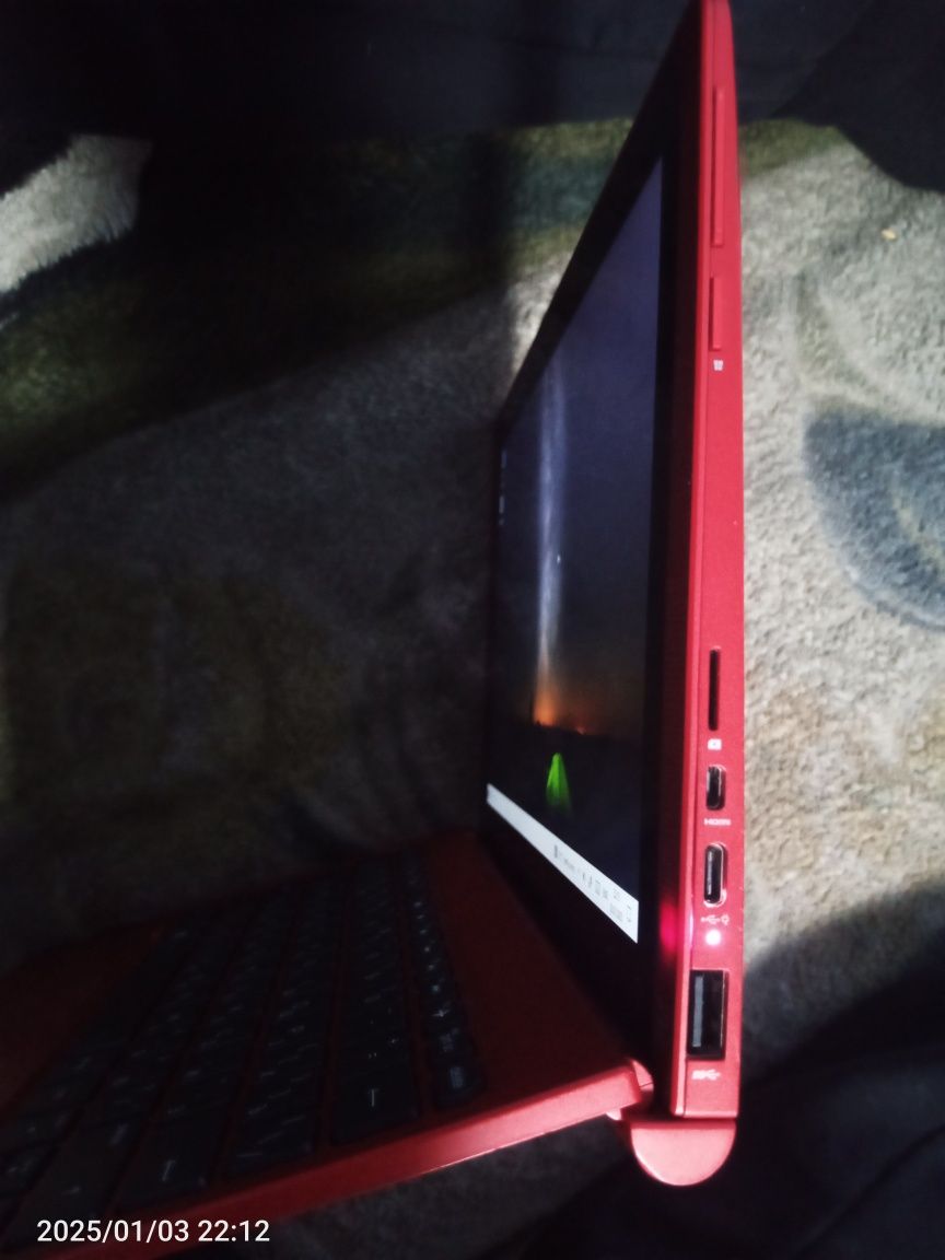 Продам нетбук hp.