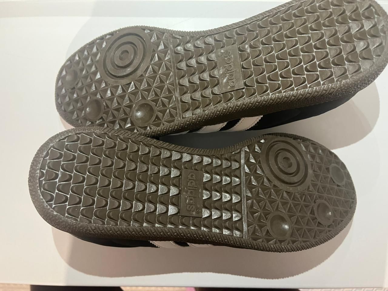 Adidas samba черного цвета