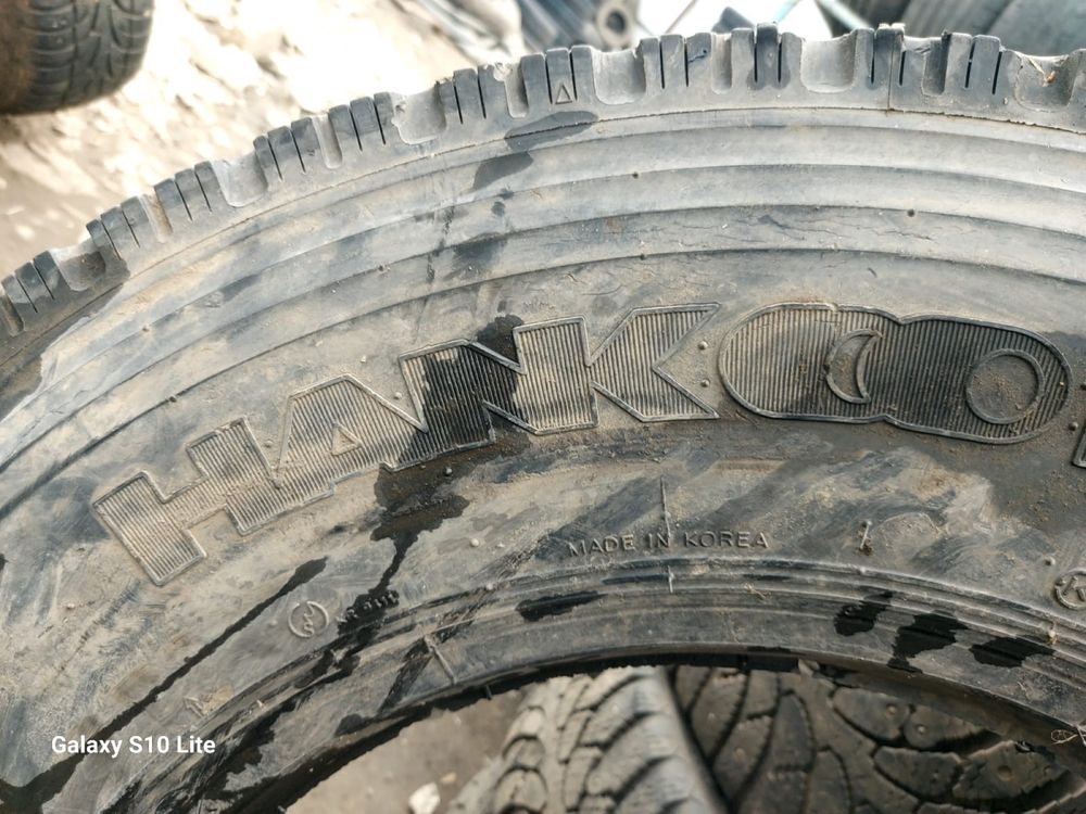 На 17,5 225/80  1 штука в наличии