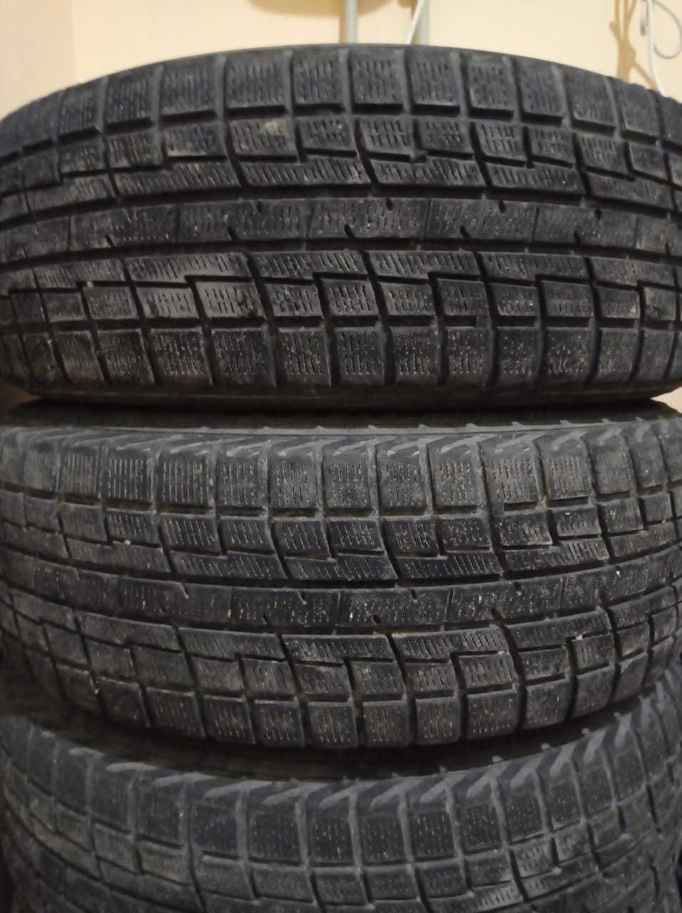 Продаются шины 205/65 R16 YOKOHAMA от Тойота Камри-70