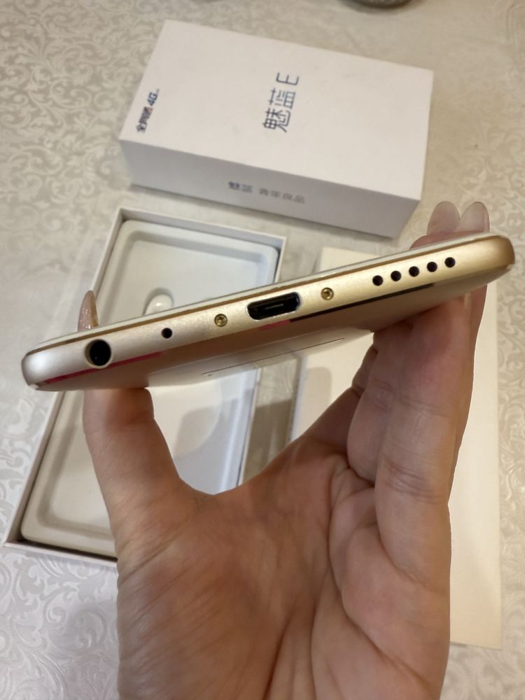 Телефон Meizu M3E A680Q CDMA+GSM Dual SIM