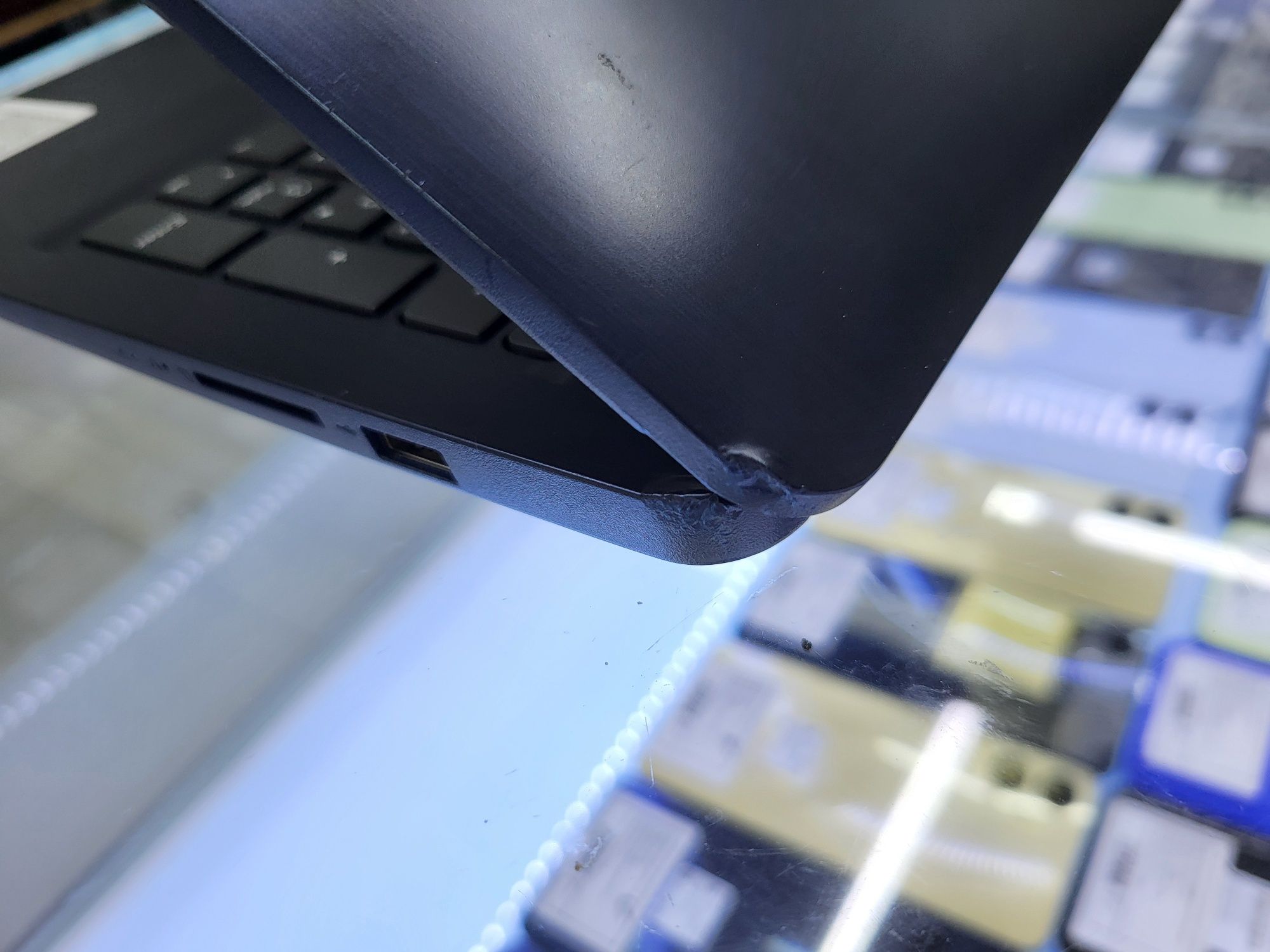 Ноутбук Lenovo Ryzen 5 5625u Озу 8гб ssd256gb рассрочка магазин Реал