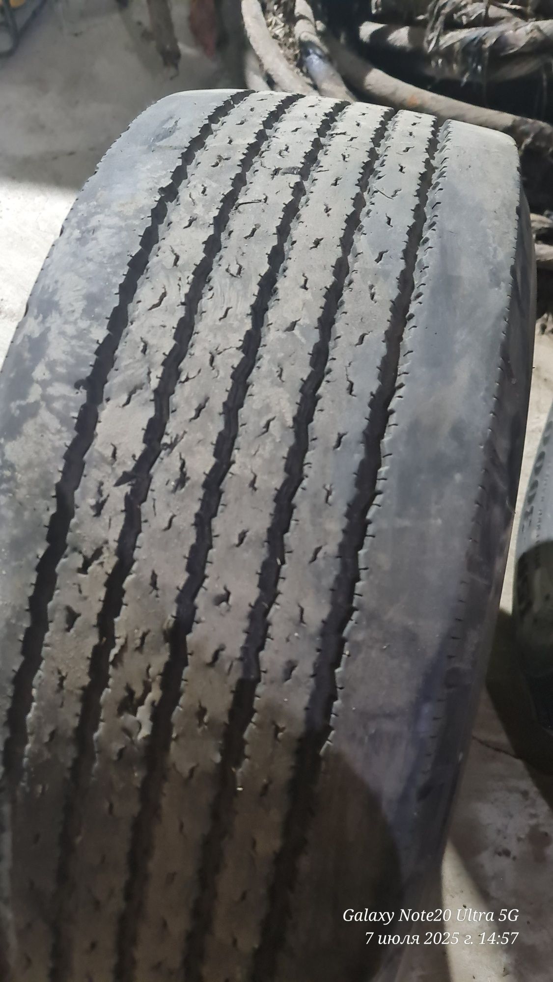 Автошина 315 70R22.5
