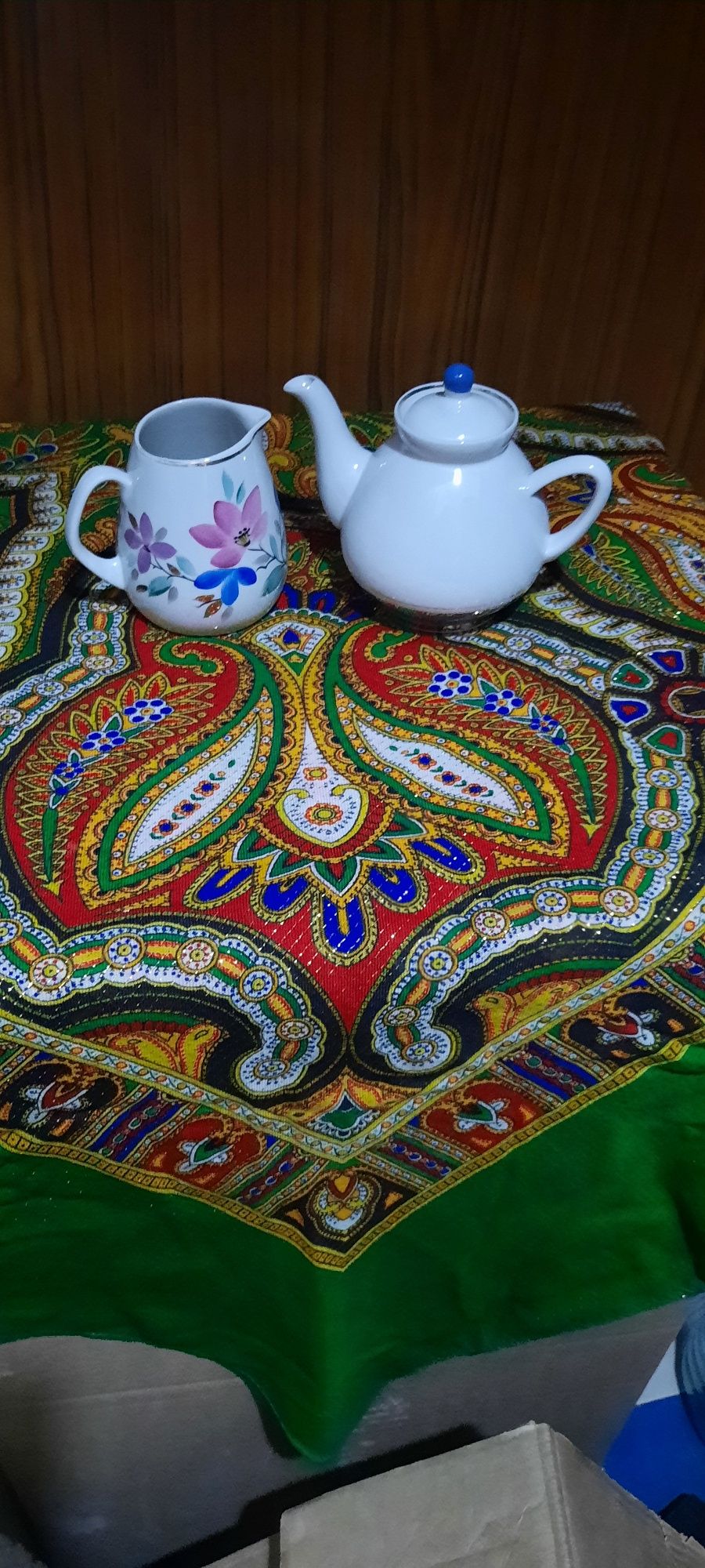 Заварной чайник,сливочник.(пр-во СССР)