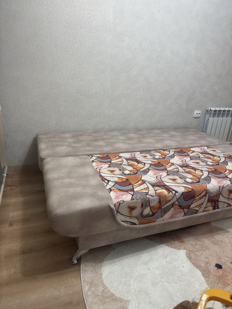 Диван  раздвижной