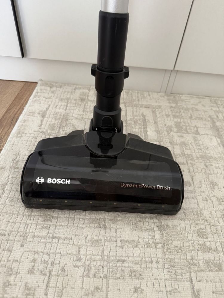 Продам пылесос ручной bocsh