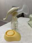 Молокоотсос medela